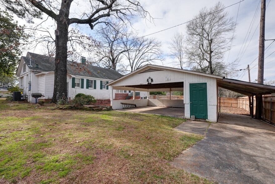 More Photos Of 12 Oak Hill Pl, Texarkana Office For Sale