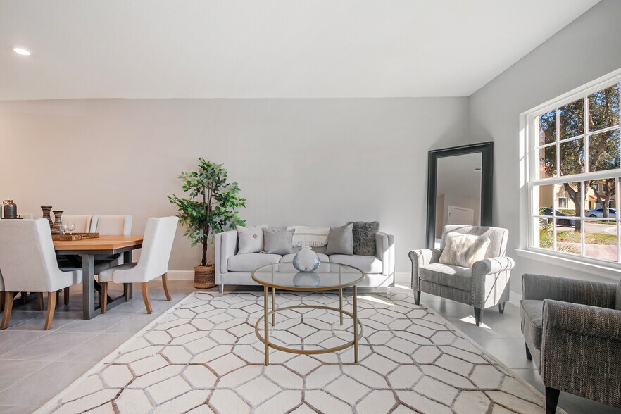 More Photos Of 1746 Coriander Dr, Poinciana Multifamily For Sale