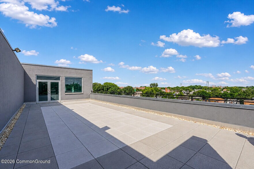 More Photos Of 16 Concord Pl, Staten Island Warehouse For Sale