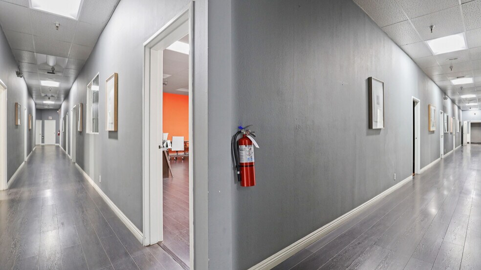 More Photos Of 2250 Maple Ave, Los Angeles Warehouse For Lease