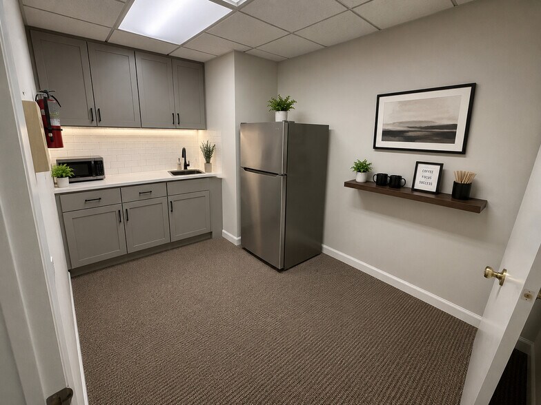 More Photos Of 236-246 N Main St, New City Medical For Lease