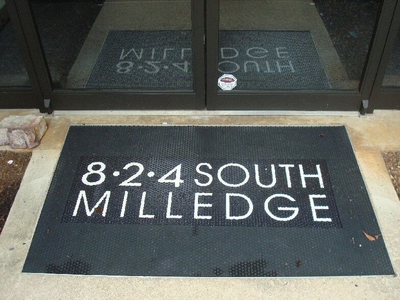 More Photos Of 824 S Milledge Ave, Athens Office For Lease