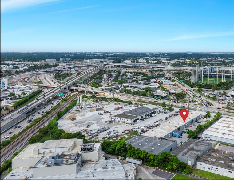More Photos Of 17401 NW 2nd Ave, Miami Warehouse For Sale