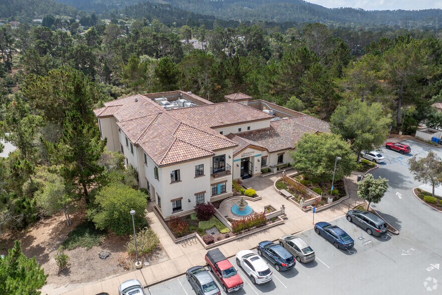 More Photos Of 30 Garden Ct, Monterey Medical For Lease