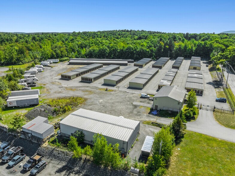 Primary Photo Of 143 Colony Rd, Gardner Self Storage For Sale