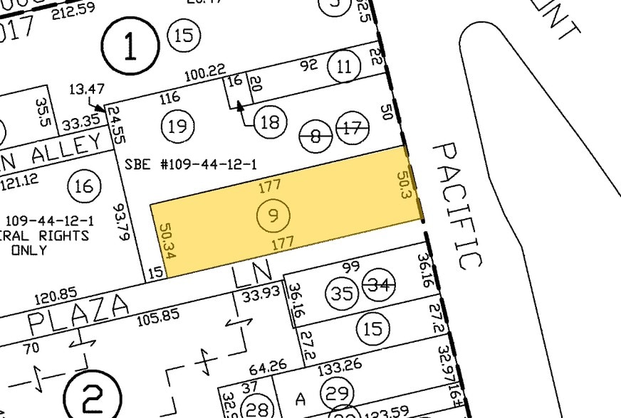 More Photos Of 1541 Pacific Ave, Santa Cruz Storefront For Lease