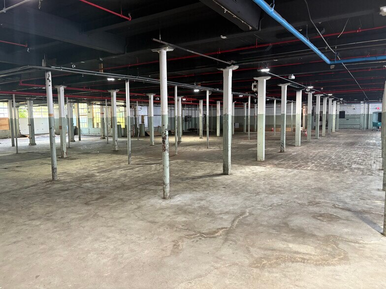 More Photos Of 21-35 Pearl St, Webster Warehouse For Sale