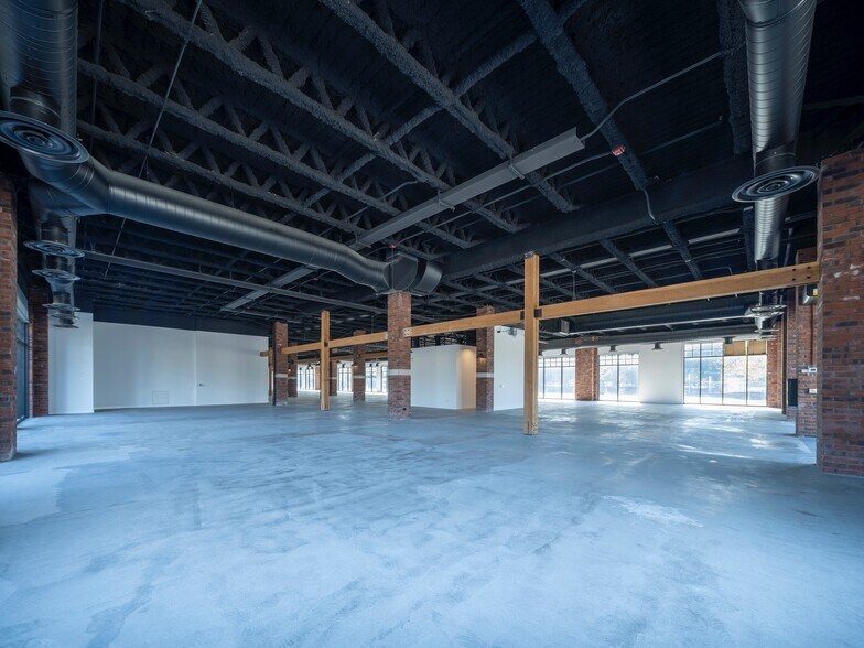 More Photos Of 2650-2672 St. Clair Ave W, Toronto Freestanding For Sale