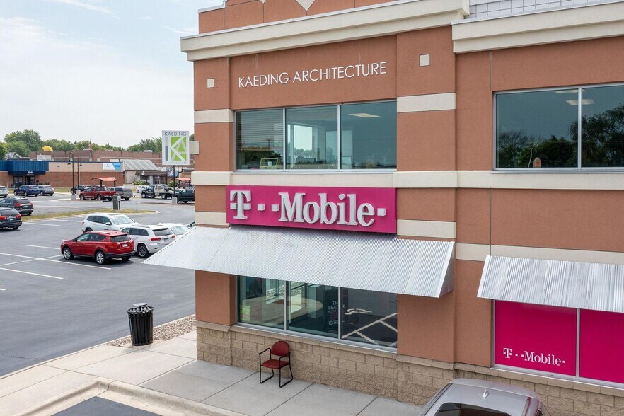 More Photos Of 236 1st St W, Waconia Unknown For Lease