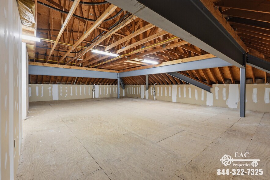 More Photos Of 887 Bridgeport Ave, Shelton Medical For Lease