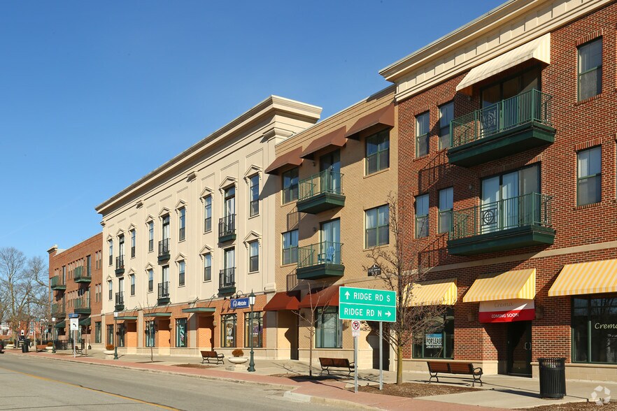 More Photos Of 49730 Uptown Ave, Canton Apartments For Lease