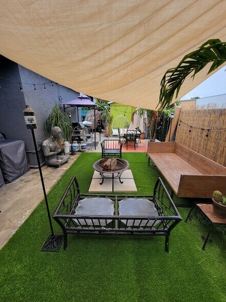 More Photos Of 5205 Haines Rd, Saint Petersburg Flex For Sale