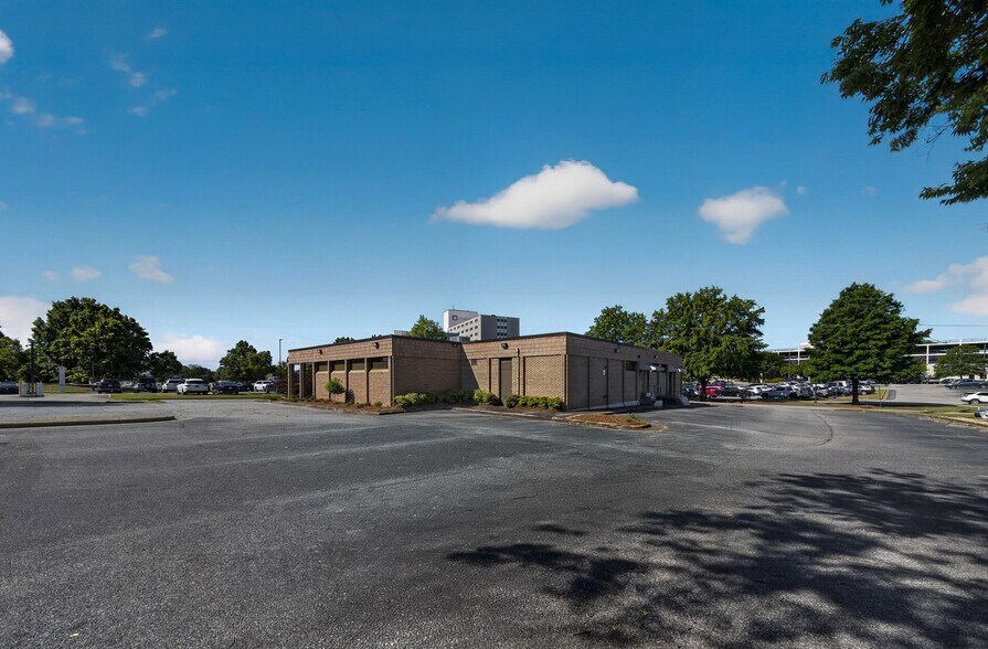 More Photos Of 1942 North Ave, Columbus Medical For Lease