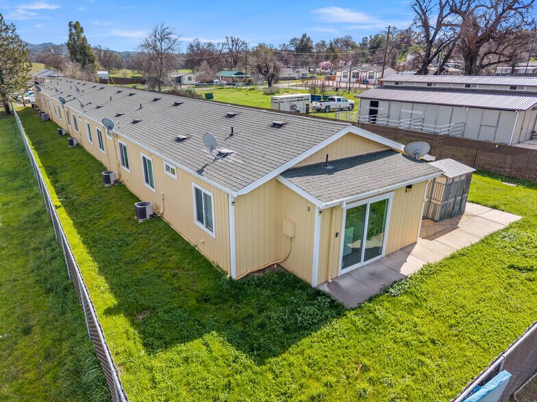 More Photos Of 9747 Winchester St, Lower Lake Apartments For Sale