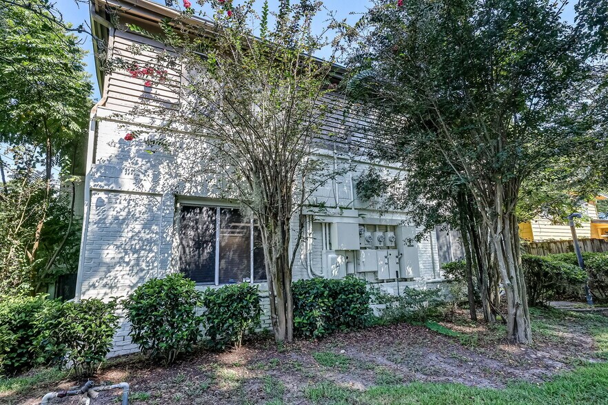 More Photos Of 5233 San Jose Blvd, Jacksonville Office Residential For Lease