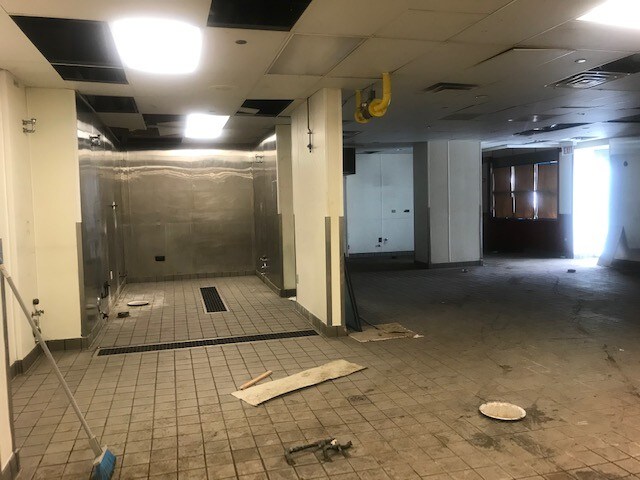 More Photos Of 600 N Dearborn, Chicago Apartments For Lease