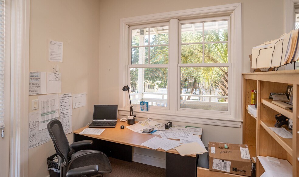 More Photos Of 12 Celadon Dr, Beaufort Storefront Retail Office For Sale