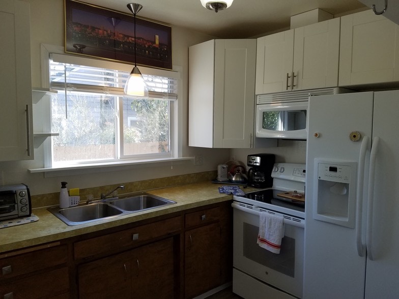 More Photos Of 1123 Cross St SE, Salem Apartments For Sale