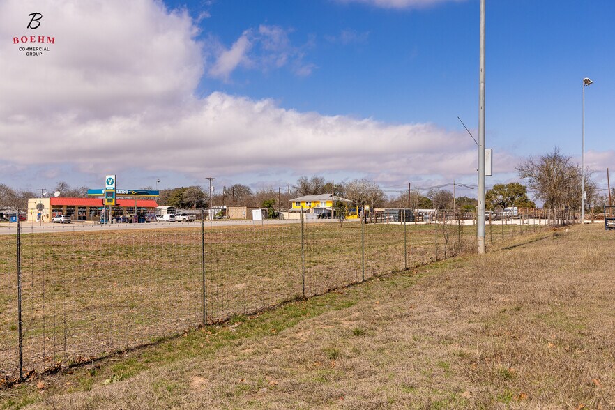 More Photos Of 601 Peterson Farm Rd, Kerrville Land For Sale