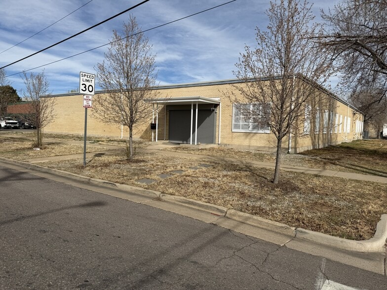 More Photos Of 6035 E 38th Ave, Denver Warehouse For Lease