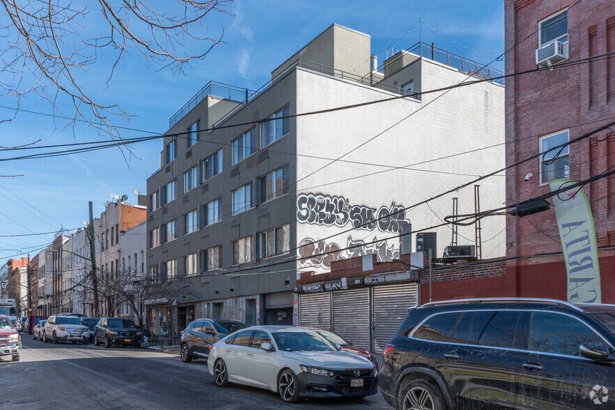 More Photos Of 286 Stanhope St, Brooklyn Apartments For Lease