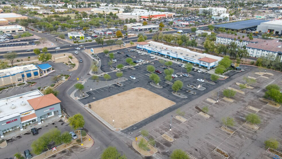 More Photos Of 1903 S Country Club Dr, Mesa Freestanding For Lease
