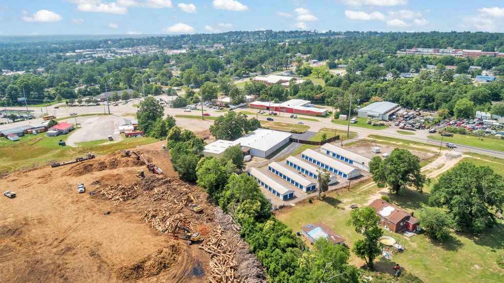 More Photos Of 613 Atomic Rd, North Augusta Flex For Lease