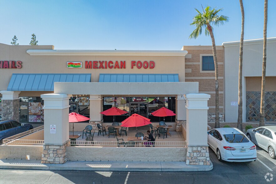 More Photos Of 9620 N Metro Pky W, Phoenix General Retail For Sale