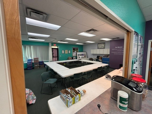 More Photos Of 452 N Switzer Canyon Dr, Flagstaff Showroom For Lease