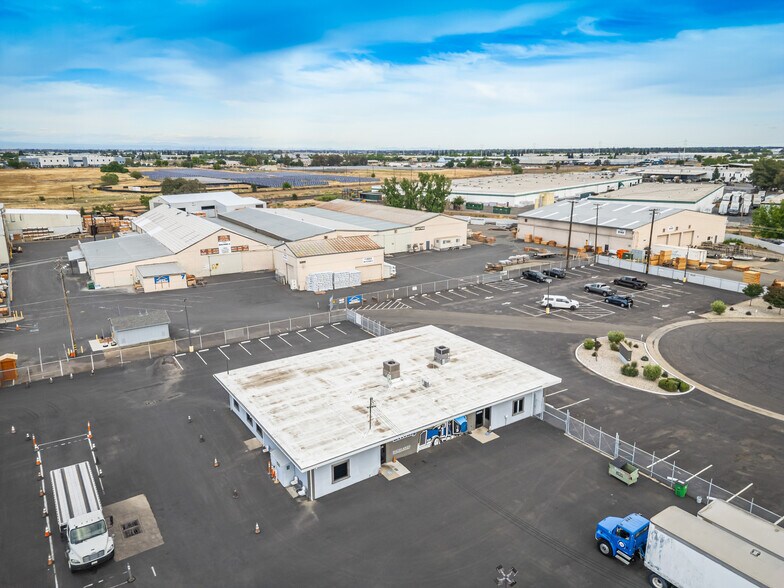 More Photos Of 8180 Industrial Pky, Sacramento Industrial For Lease