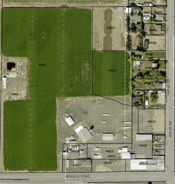 More Photos Of 8031 Branch Rd, Harrah Distribution For Sale