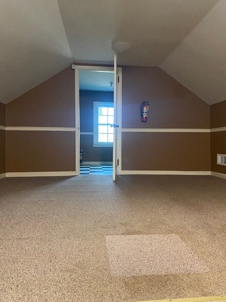 More Photos Of 5560 Jonesboro Rd, Lake City Office For Sale