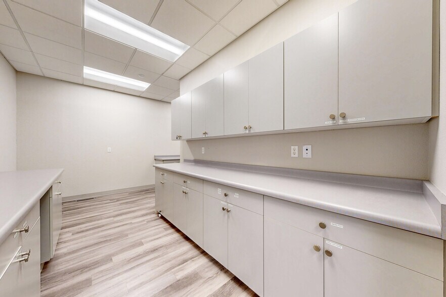 More Photos Of 1000 Centre Ave, Fort Collins Office For Lease