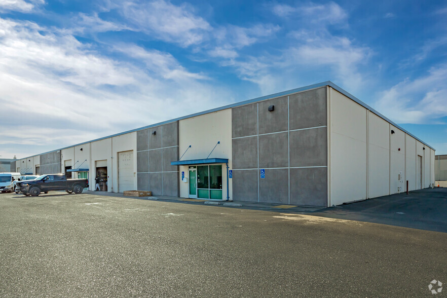 Primary Photo Of 4361 Pell Dr, Sacramento Manufacturing For Lease