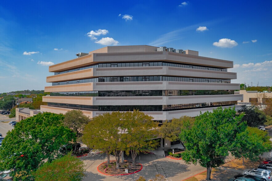 More Photos Of 5282 Medical Dr, San Antonio Medical For Lease