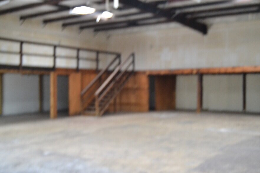 More Photos Of 1400 L and R Industrial Blvd, Tarpon Springs Unknown For Lease