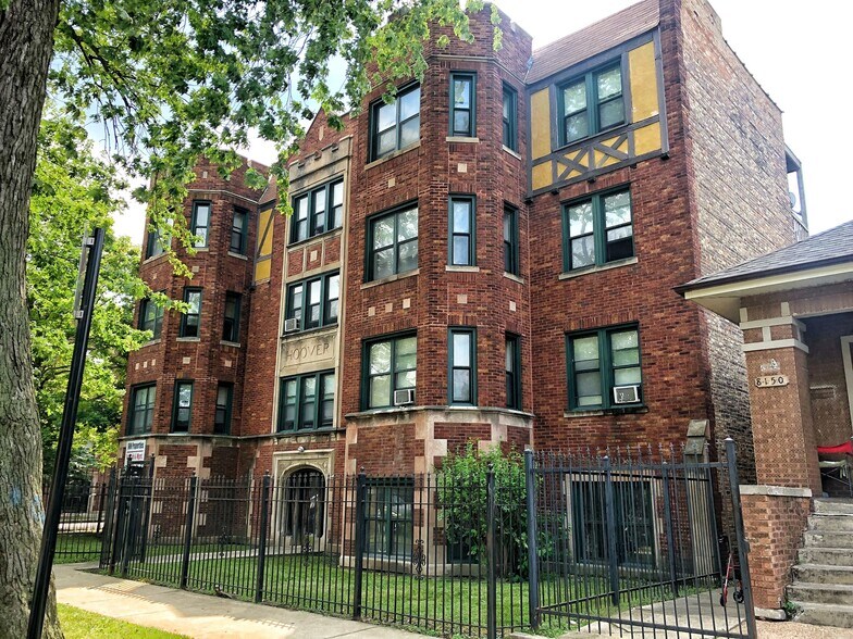 More Photos Of 8156 S Laflin St, Chicago Apartments For Sale