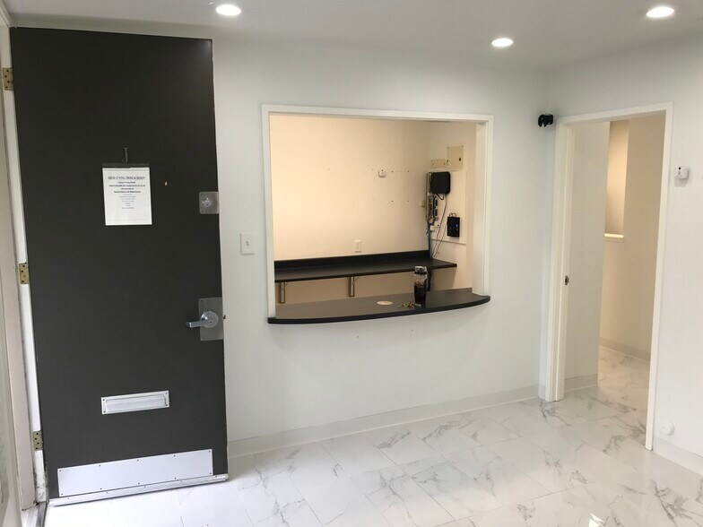 More Photos Of 1615 Hill Rd, Novato Medical For Lease