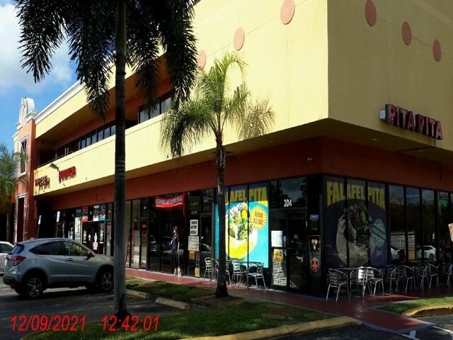 More Photos Of 3801 N University Dr, Sunrise Storefront Retail Office For Lease
