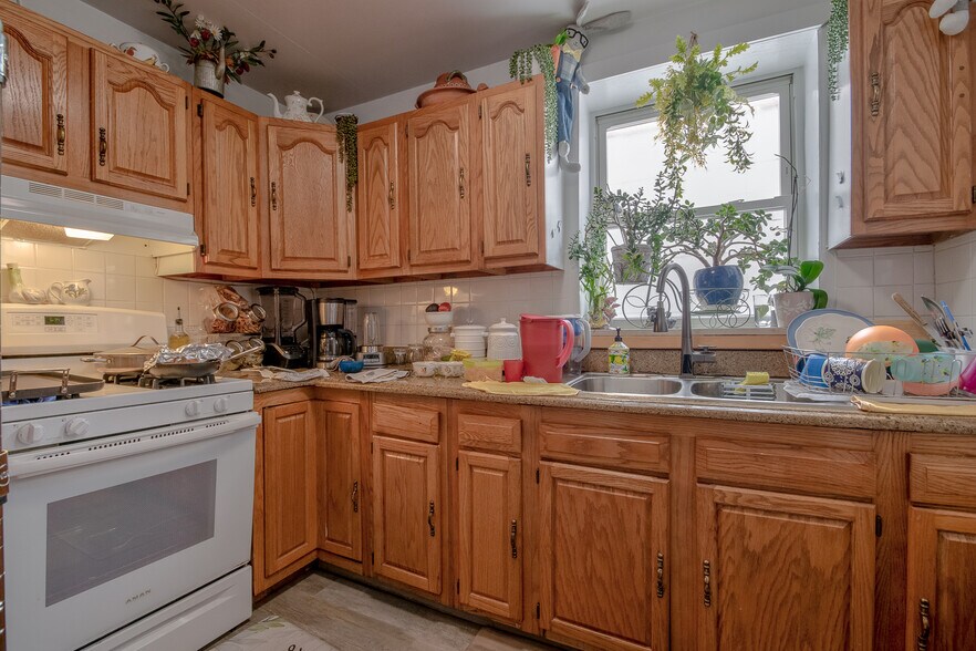 More Photos Of 7409 W Irving Park, Chicago General Retail For Sale
