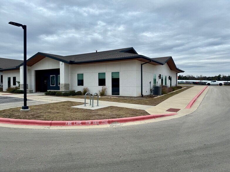 More Photos Of 12801 Anderson Mill Rd, Austin Office For Sale