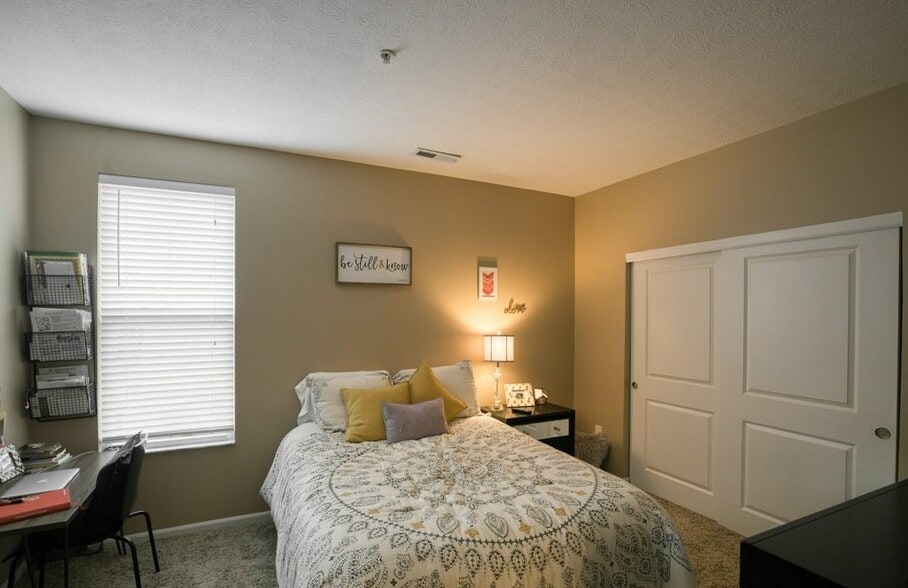 More Photos Of 1753-1791 Drayton Park Court, Columbus Multifamily For Sale