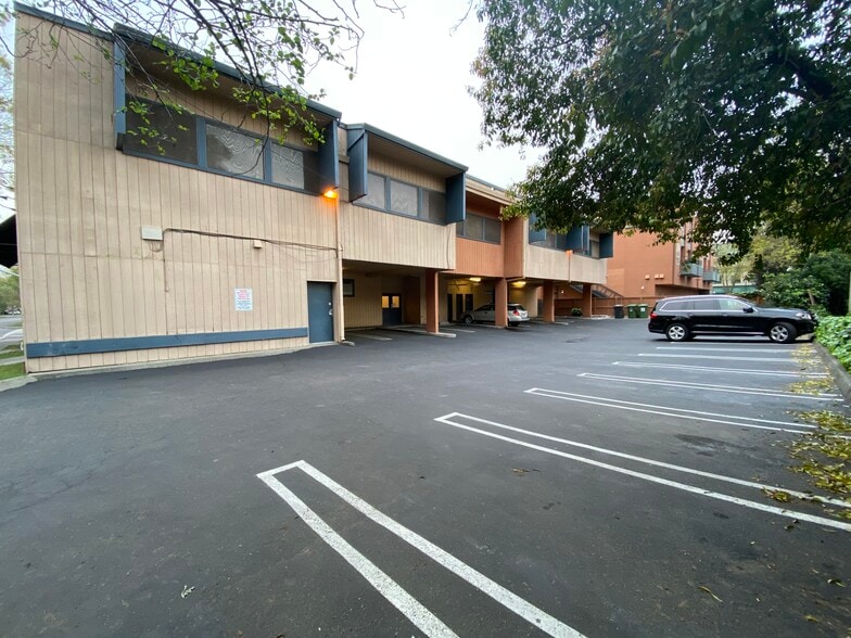 More Photos Of 706-724 5th St, Davis Office For Lease