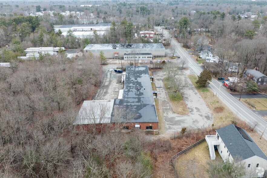 More Photos Of 604 South St, Holbrook Manufacturing For Sale