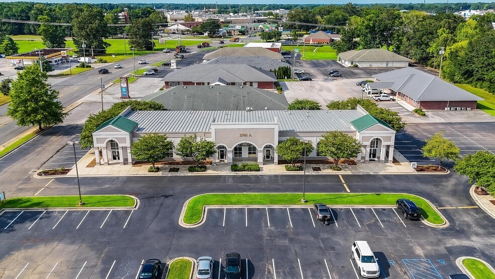 More Photos Of 2506 Danville Rd SW, Decatur Medical For Lease