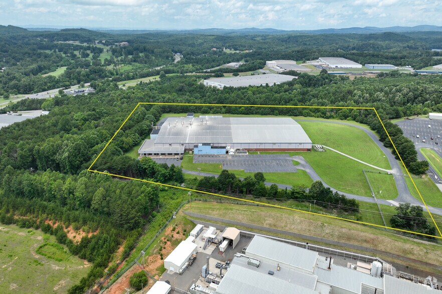 More Photos Of 175 Mehler Ln, Martinsville Manufacturing For Sale