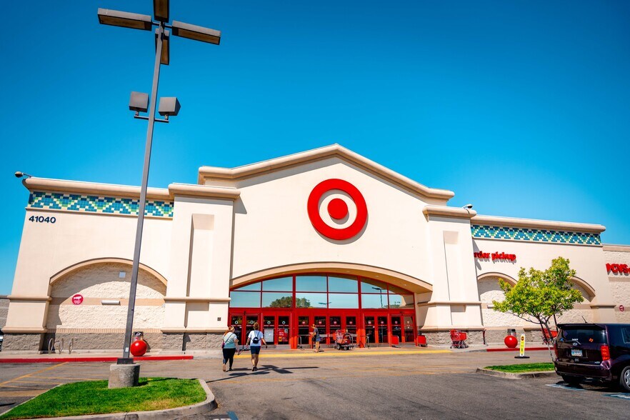 Primary Photo Of 40930-41090 California Oaks Rd, Murrieta Unknown For Lease