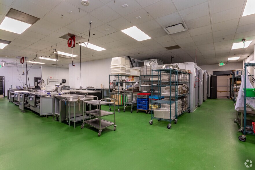 More Photos Of 2403 Champa St, Denver General Retail For Lease