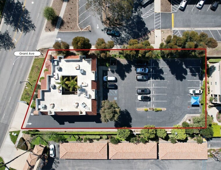 More Photos Of 370 W Grand Blvd, Corona Office For Sale