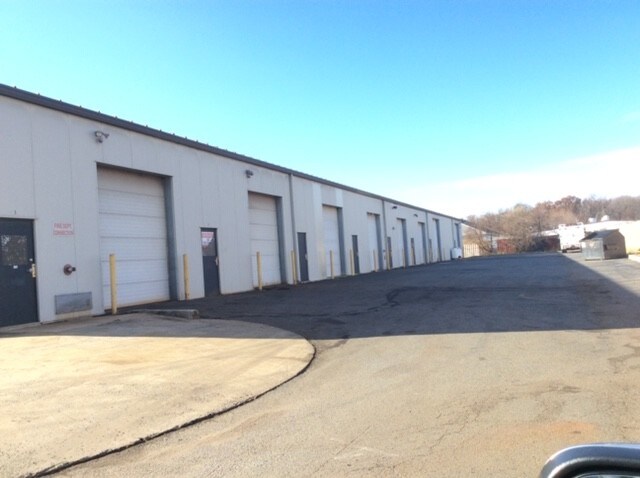 Primary Photo Of 73 Albe Dr, Newark Warehouse For Lease